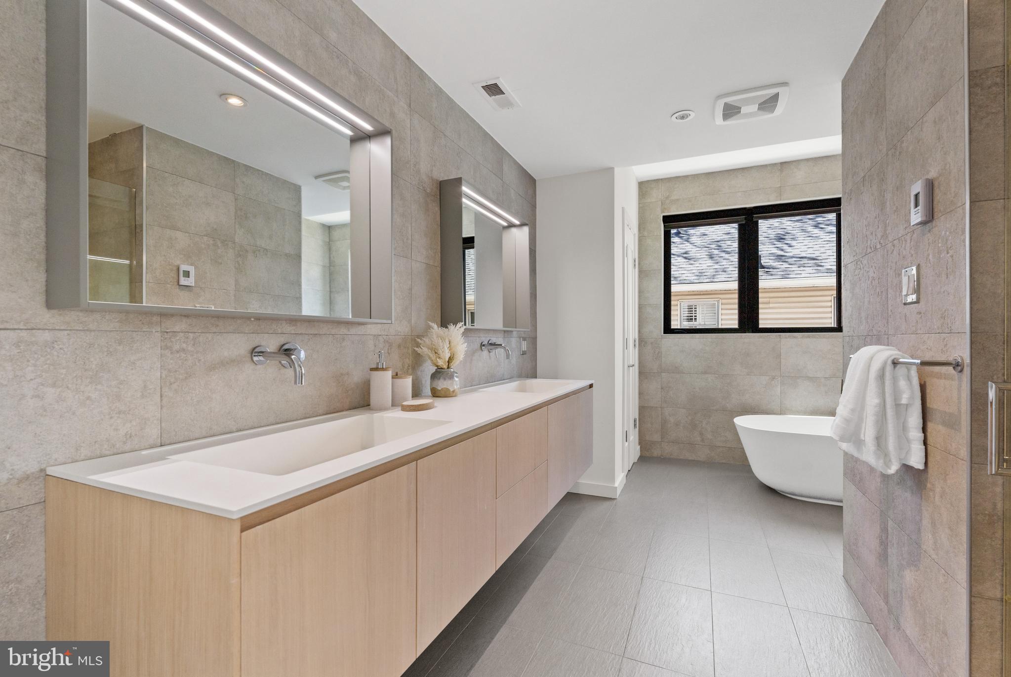 EDGEMOOR - Residential