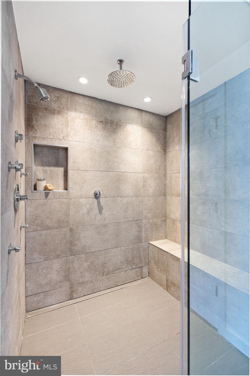 EDGEMOOR - Residential