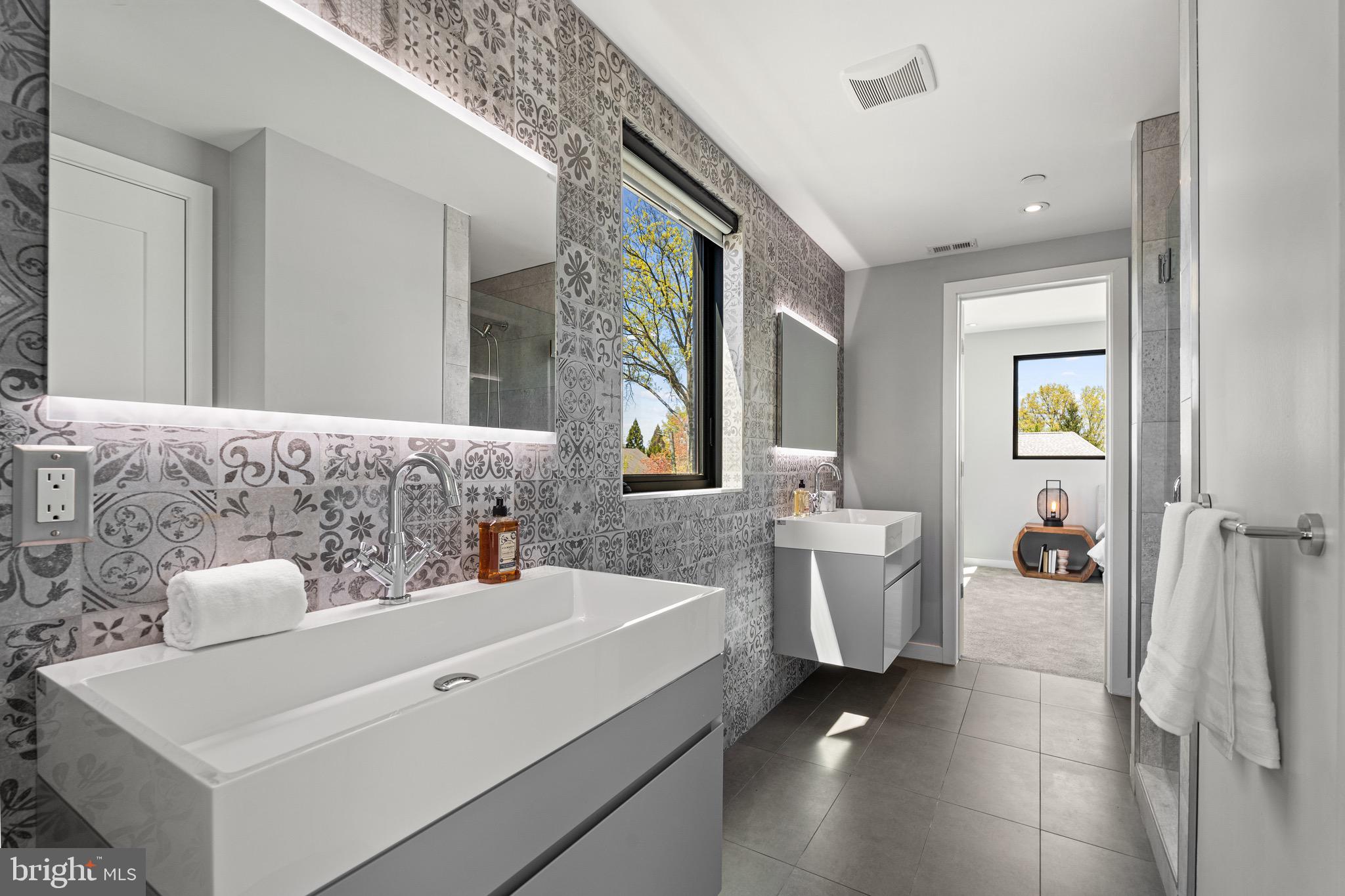 EDGEMOOR - Residential