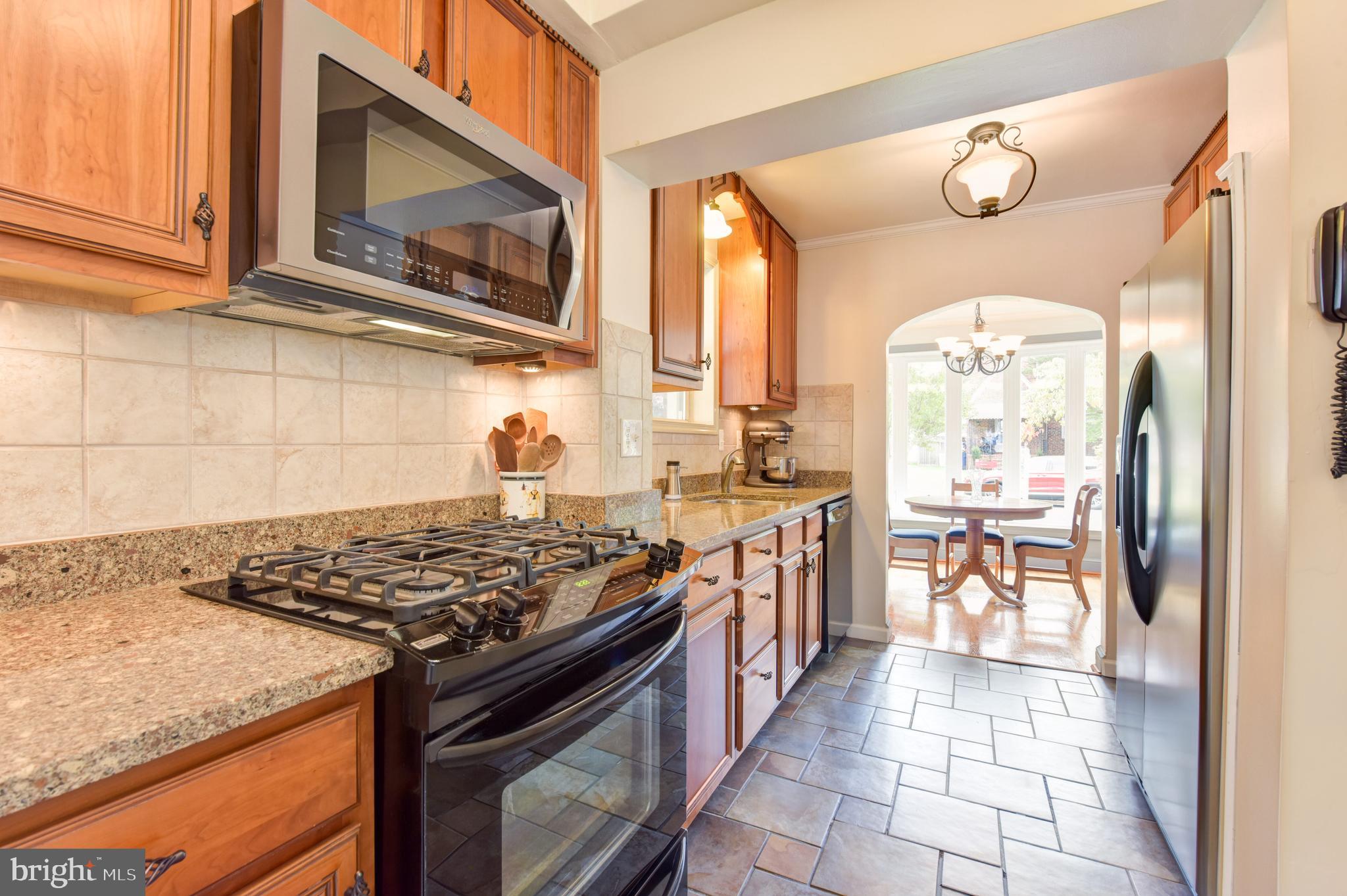 ROSEMONT PARK - Residential