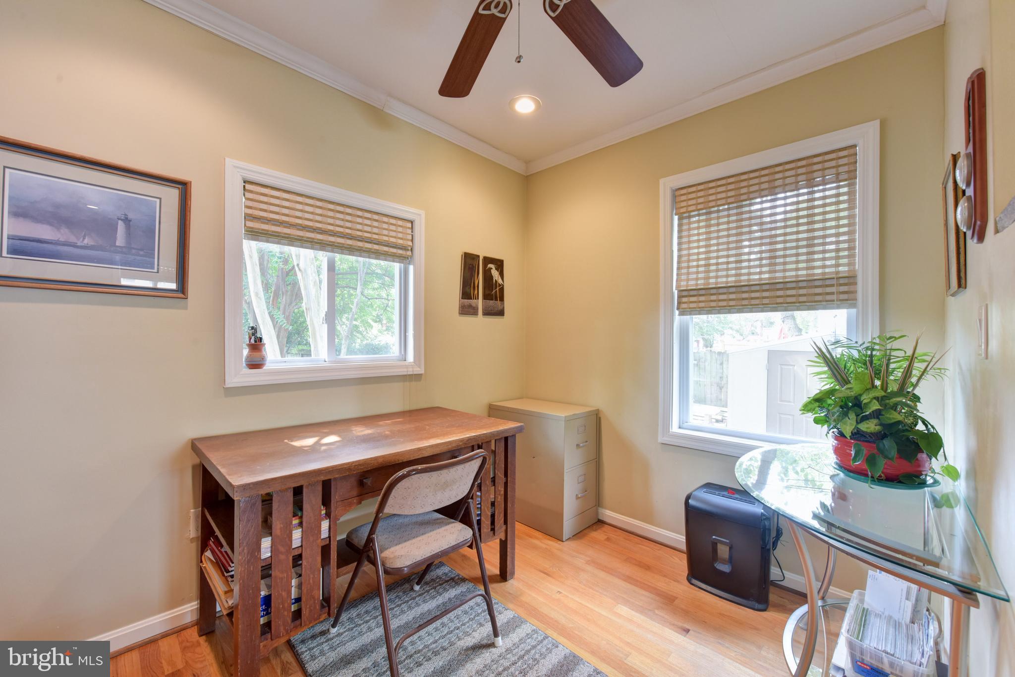 ROSEMONT PARK - Residential