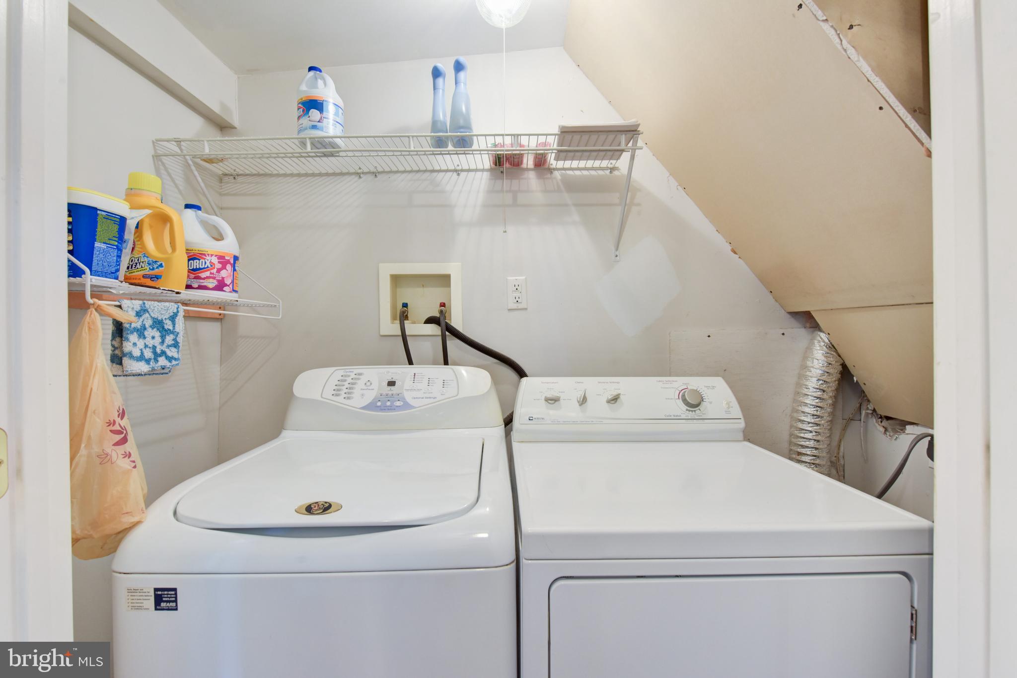 ROSEMONT PARK - Residential