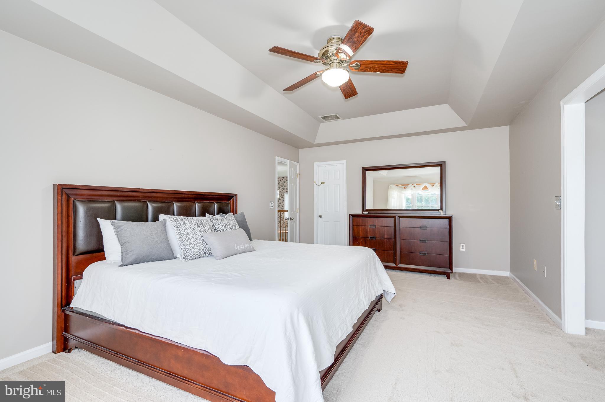 LOCUST HILL - Residential