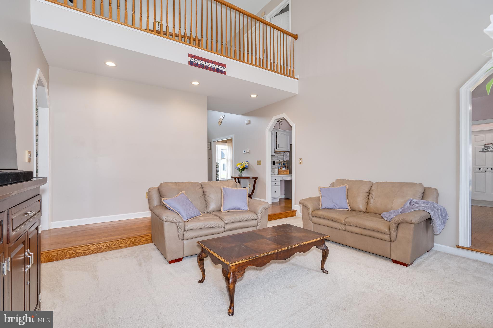 LOCUST HILL - Residential