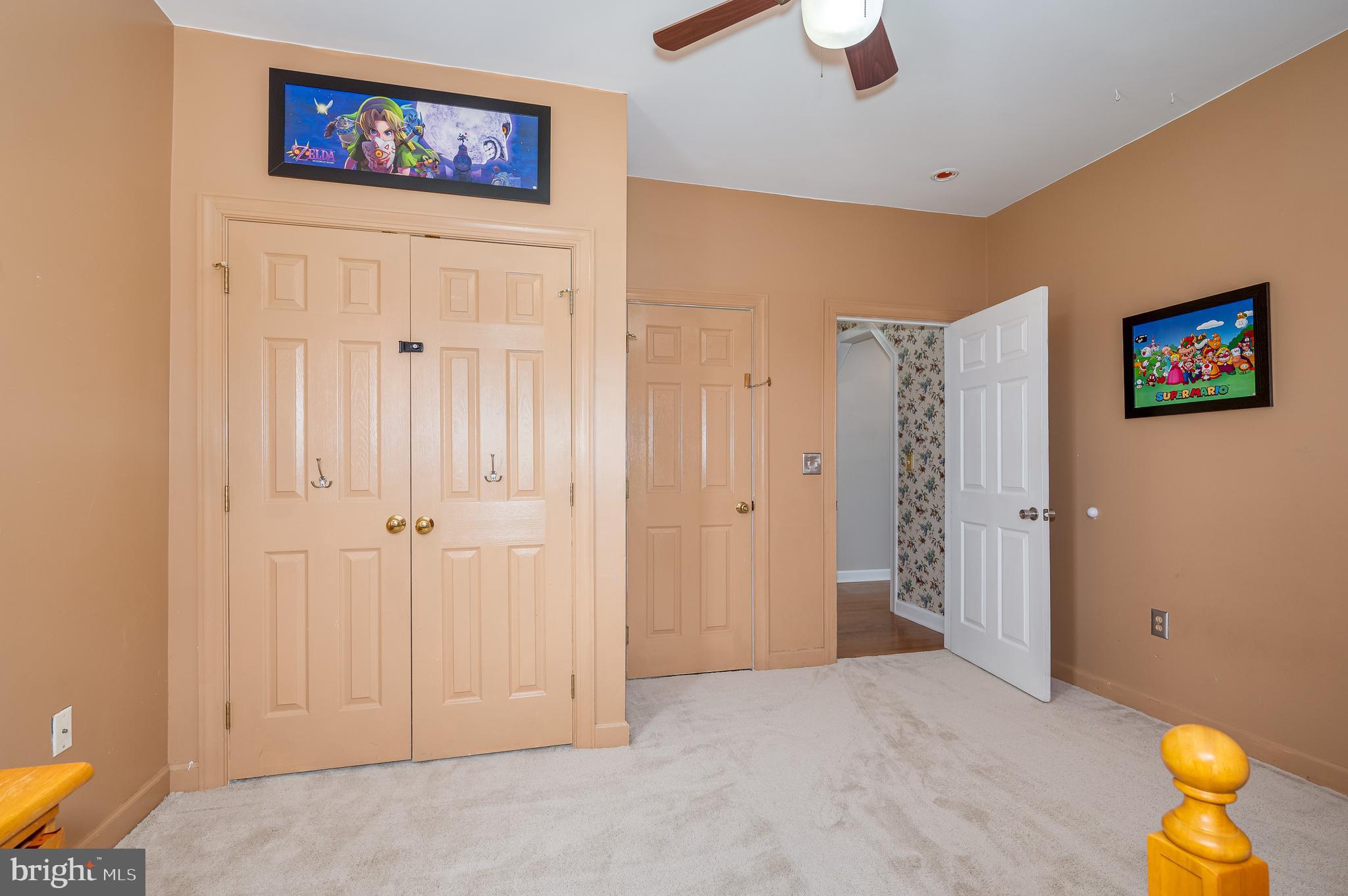 LOCUST HILL - Residential