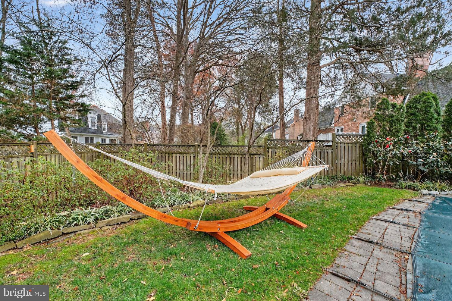 LYNWOOD - Residential