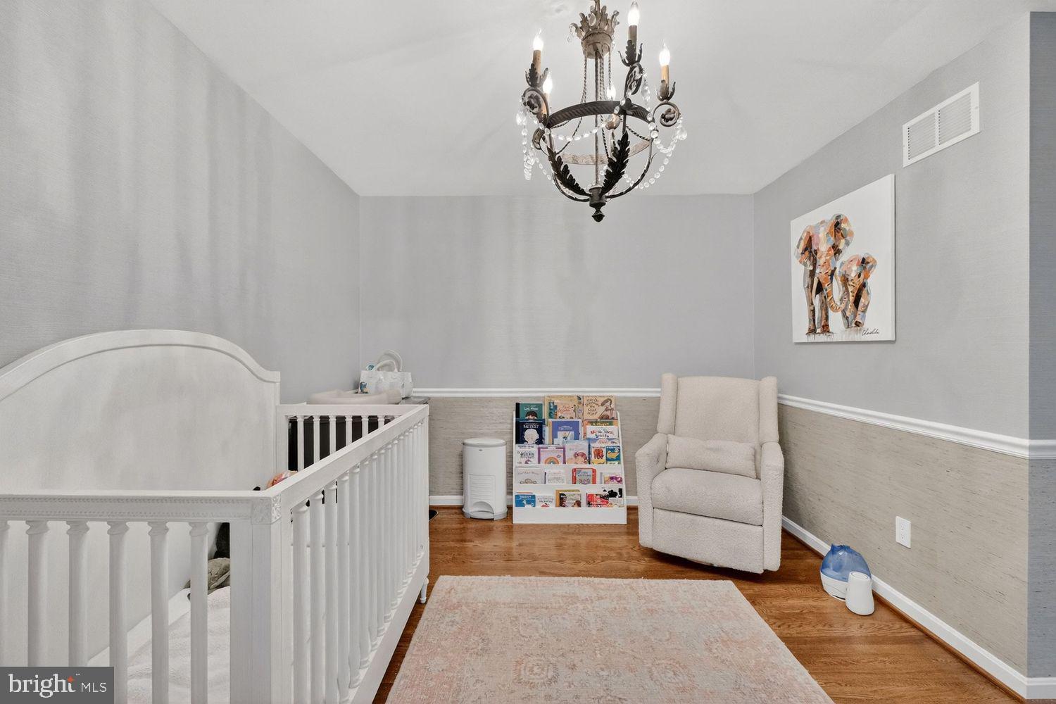 LYNWOOD - Residential