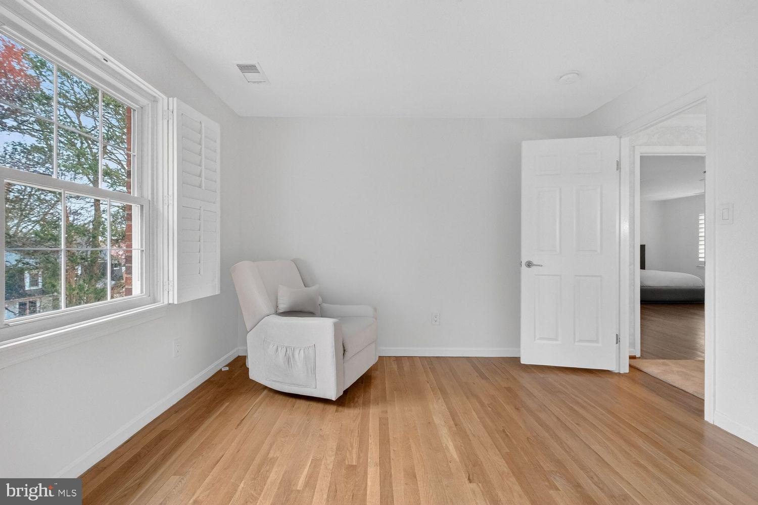 LYNWOOD - Residential