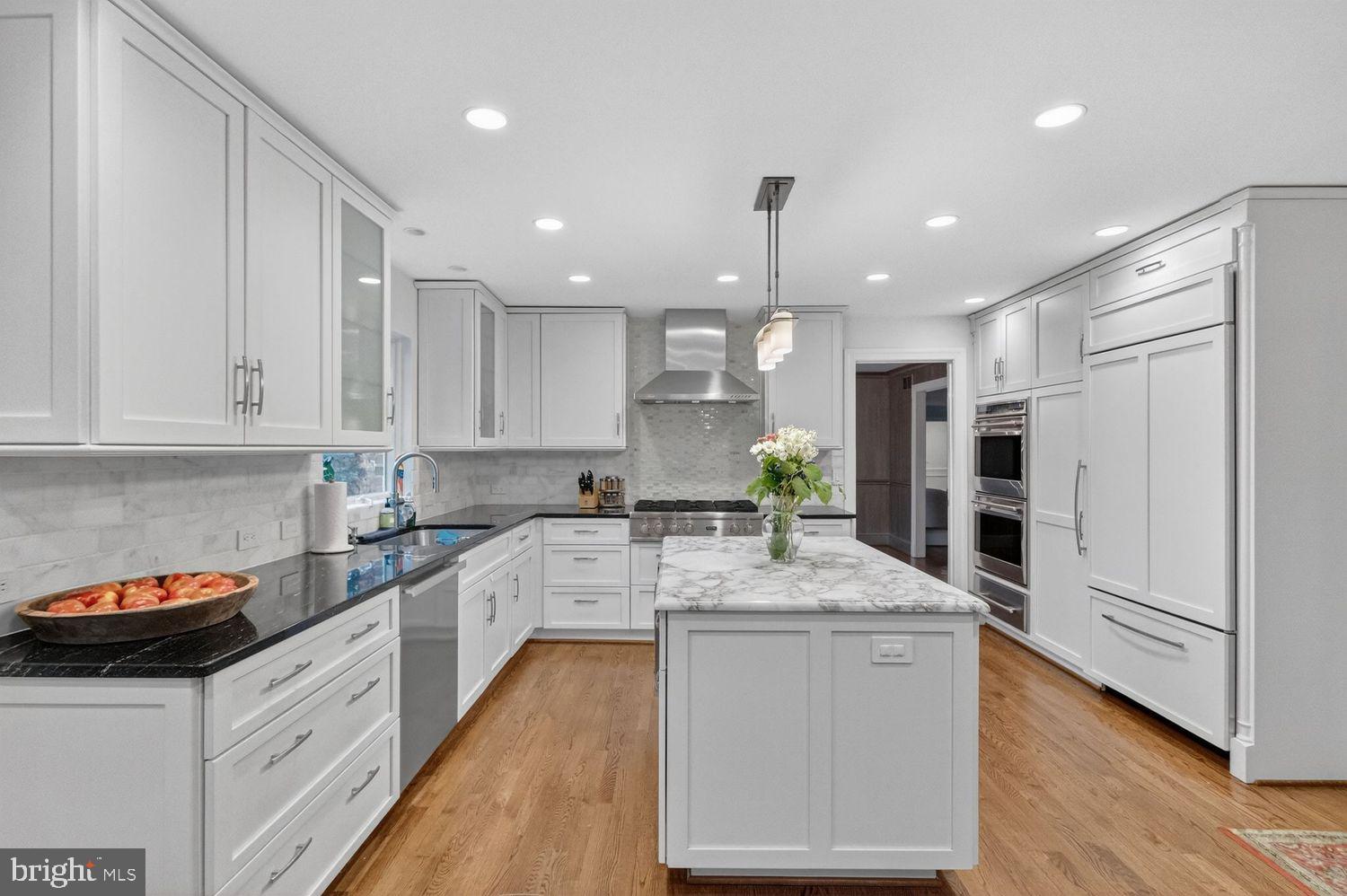 LYNWOOD - Residential