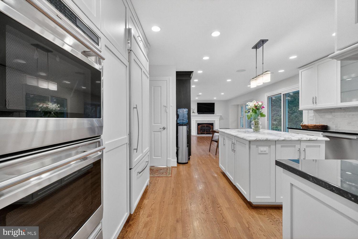 LYNWOOD - Residential