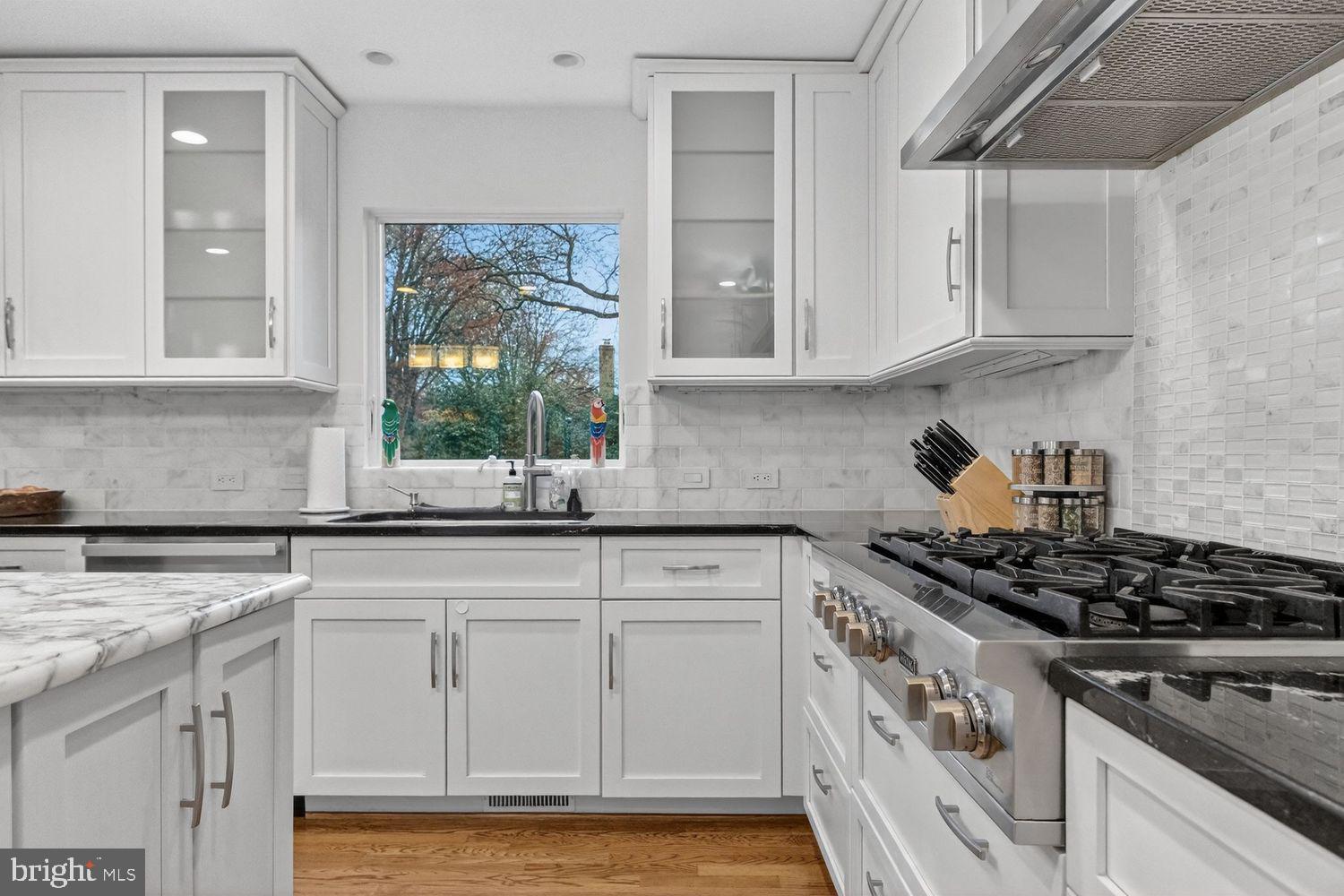 LYNWOOD - Residential