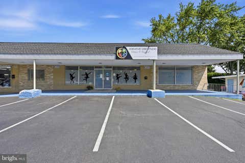 Photo of 815 W Lancaster Avenue, DOWNINGTOWN, PA 19335 (MLS # PACT2129128)