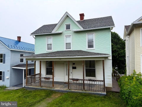 Homes For Sale - 113 W Main Street<br/> FROSTBURG, MD 21532
