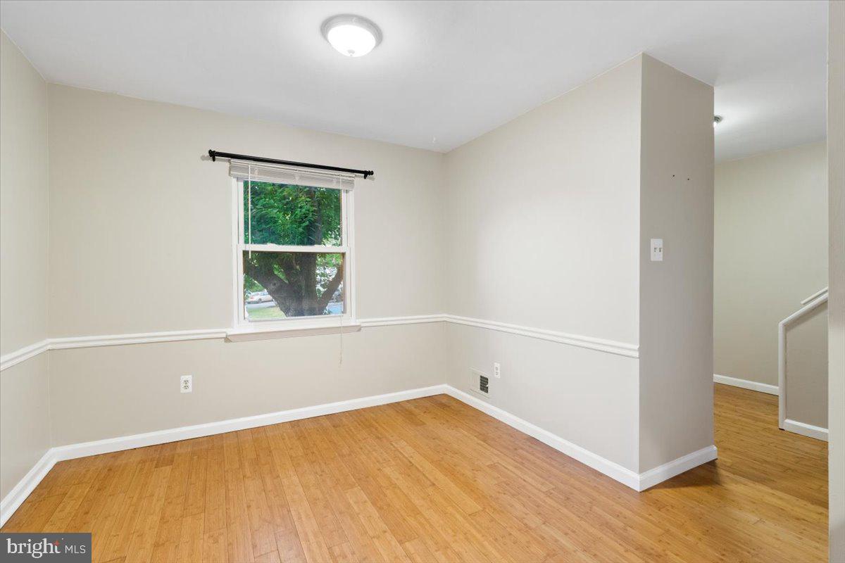 WILLOWCREST - Residential Lease