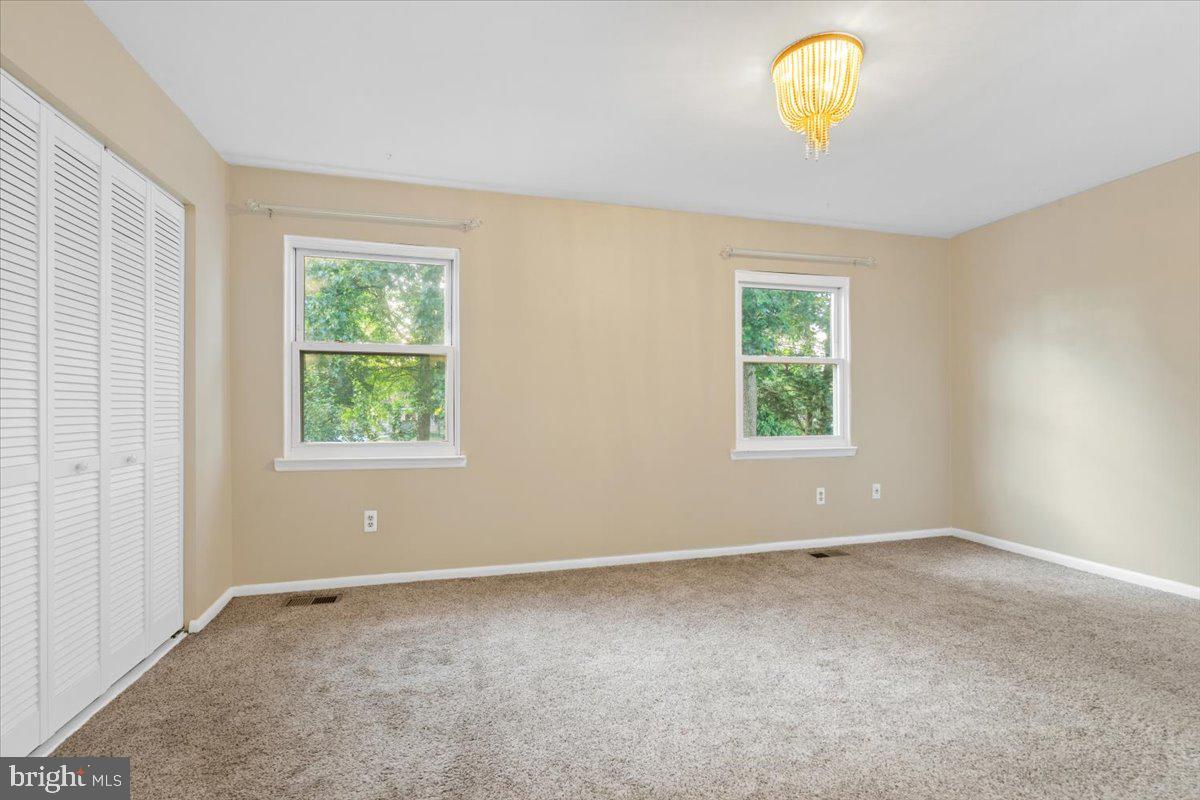 WILLOWCREST - Residential Lease