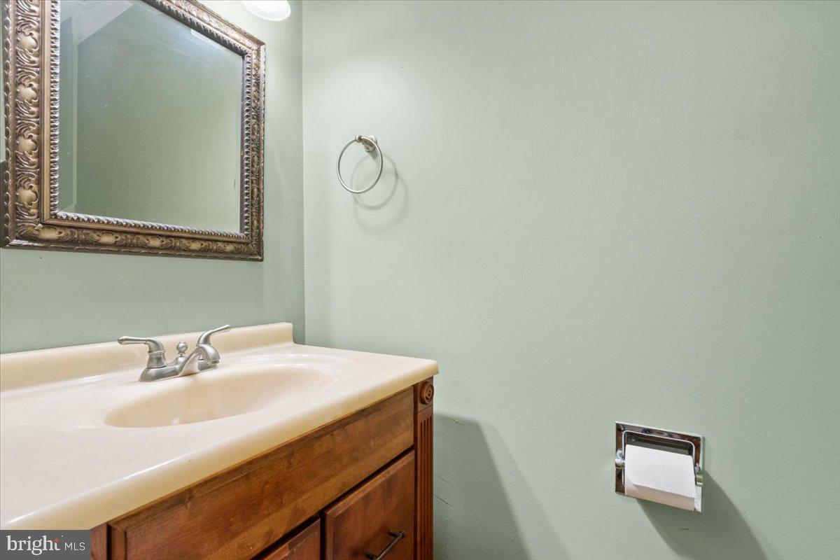 WILLOWCREST - Residential Lease