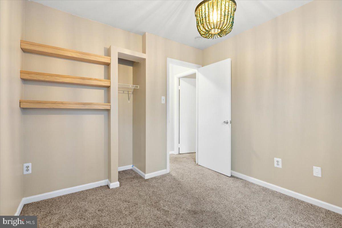 WILLOWCREST - Residential Lease