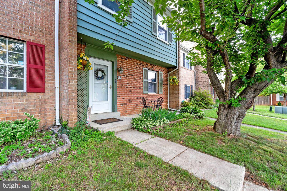 WILLOWCREST - Residential Lease