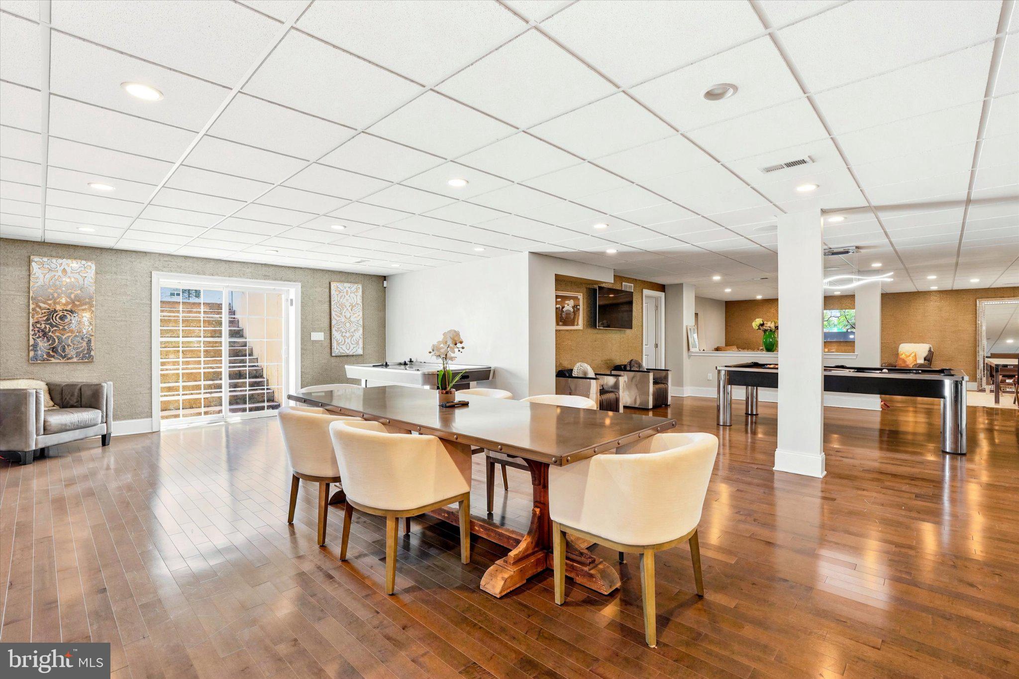 RESERVEATNORTHAMPTON - Residential
