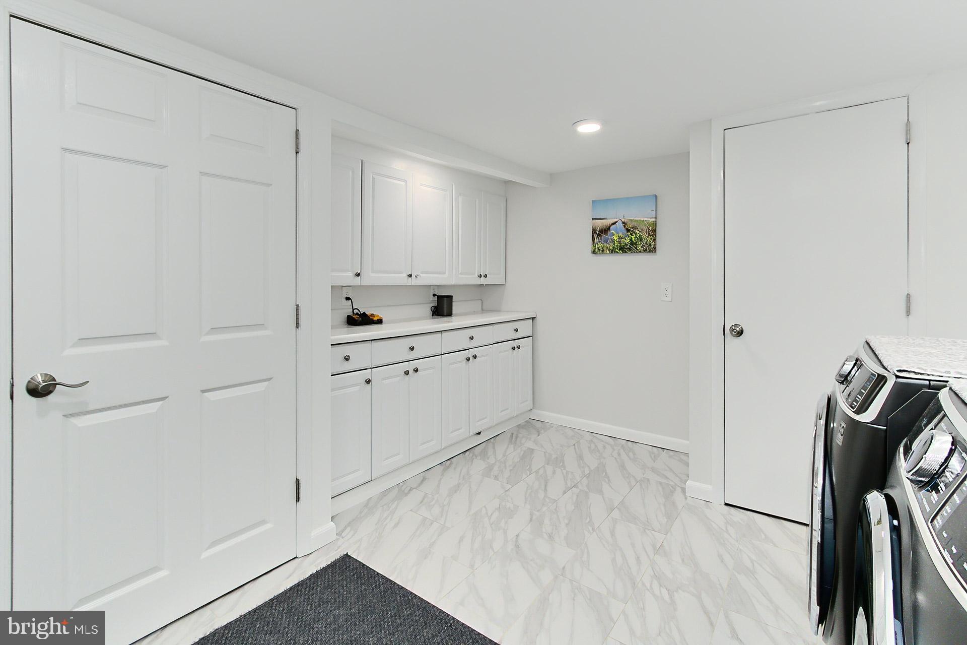 SLEEPY HOLLOW - Residential