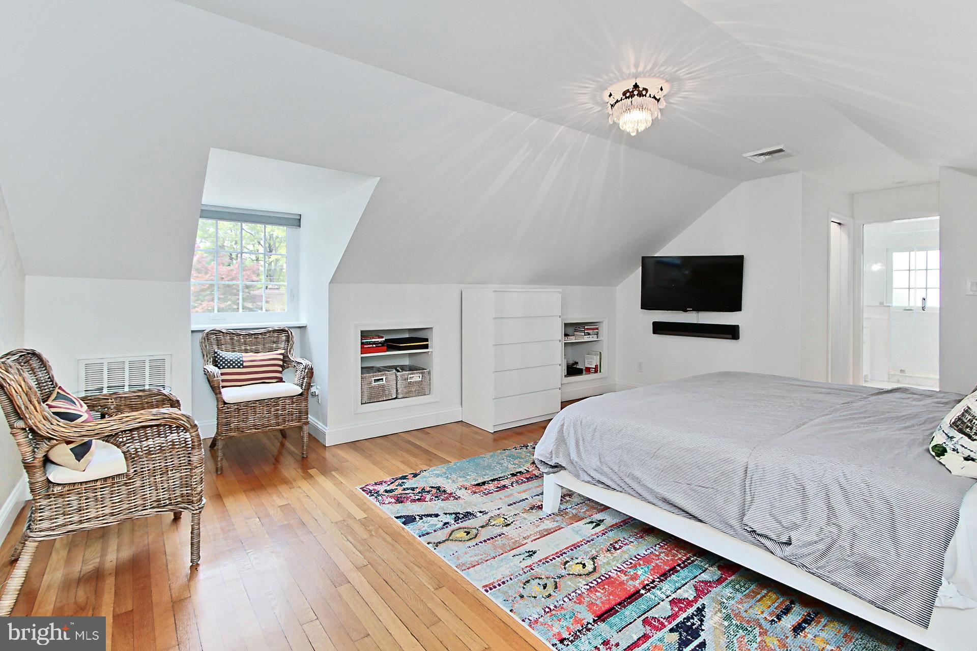 SLEEPY HOLLOW - Residential