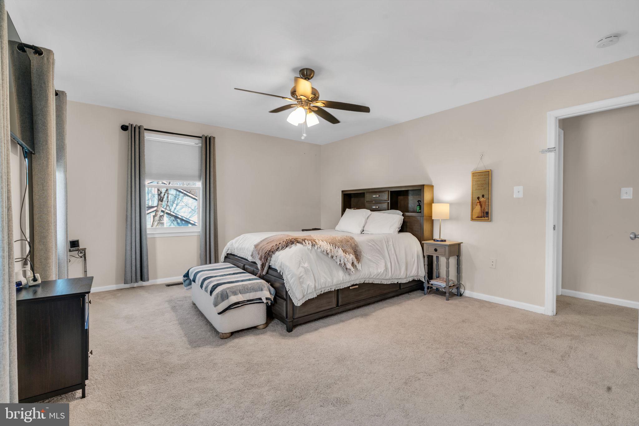 VISTA WOODS - Residential