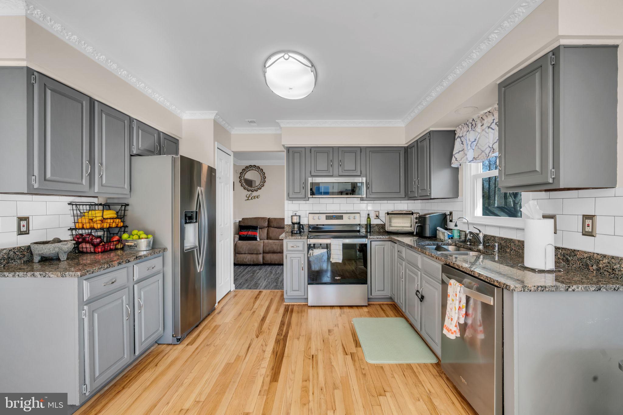 VISTA WOODS - Residential