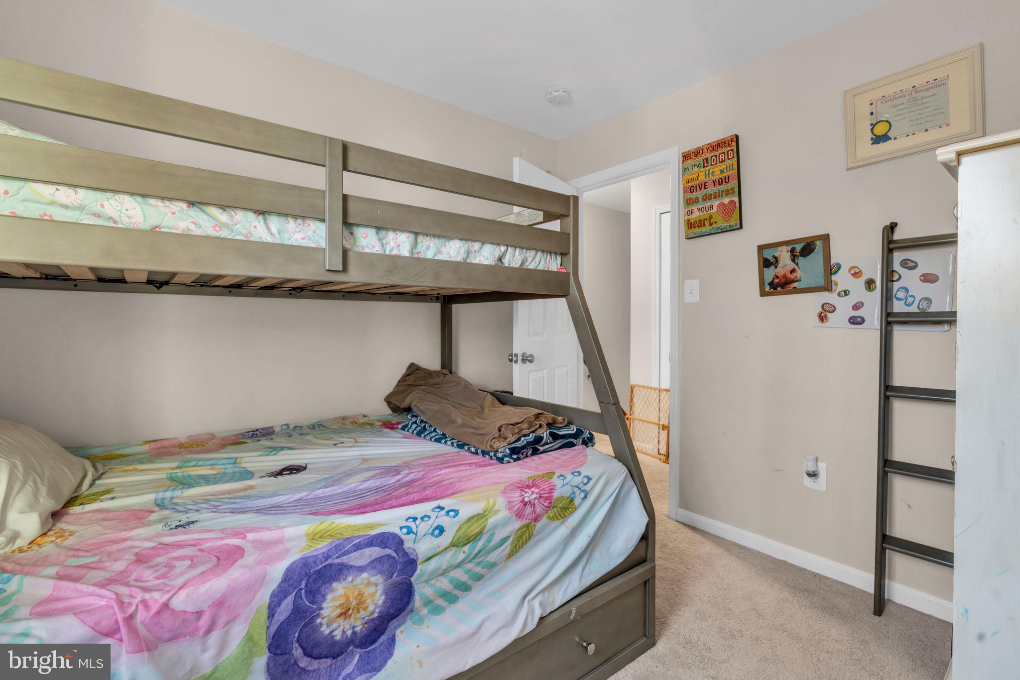 VISTA WOODS - Residential