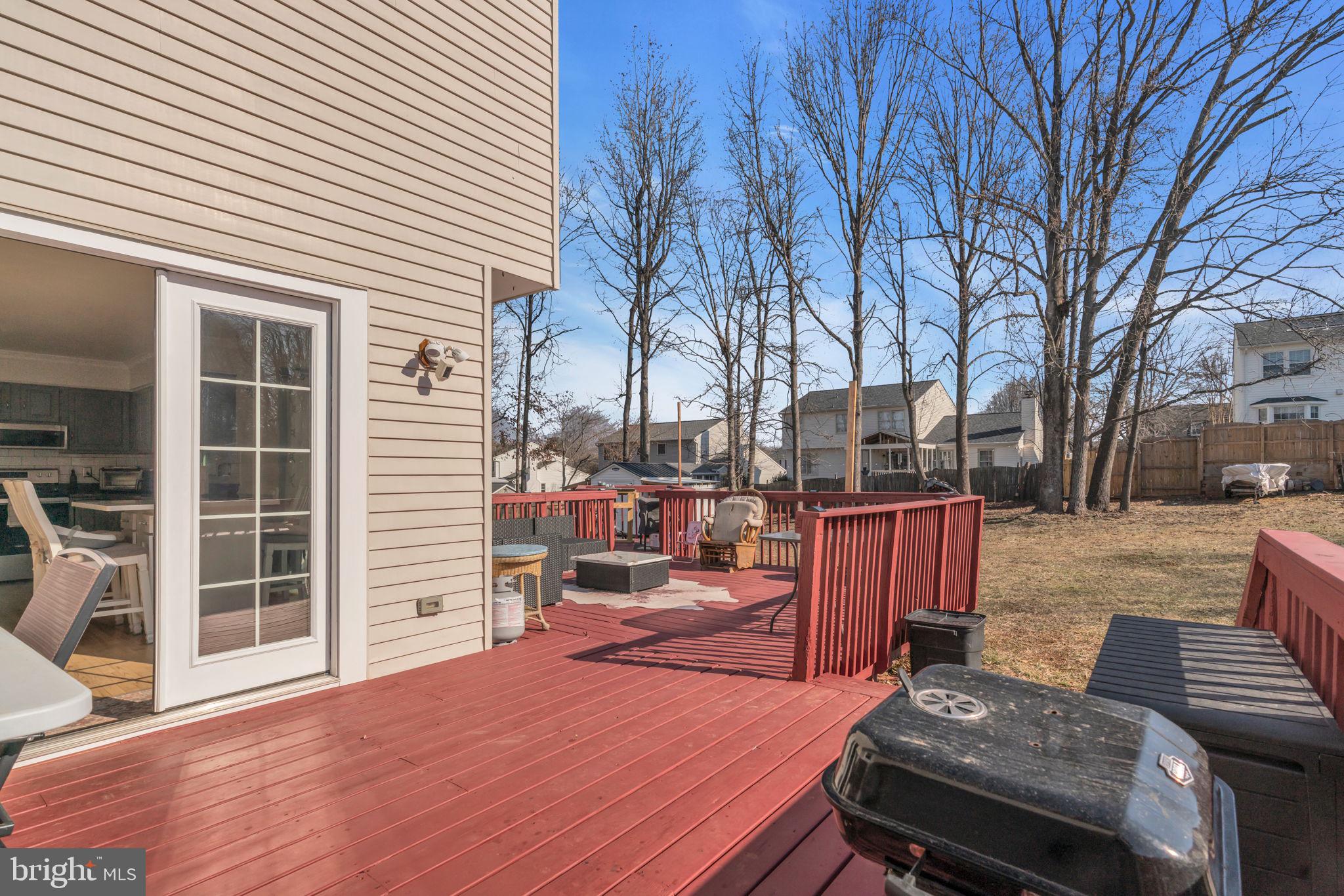 VISTA WOODS - Residential