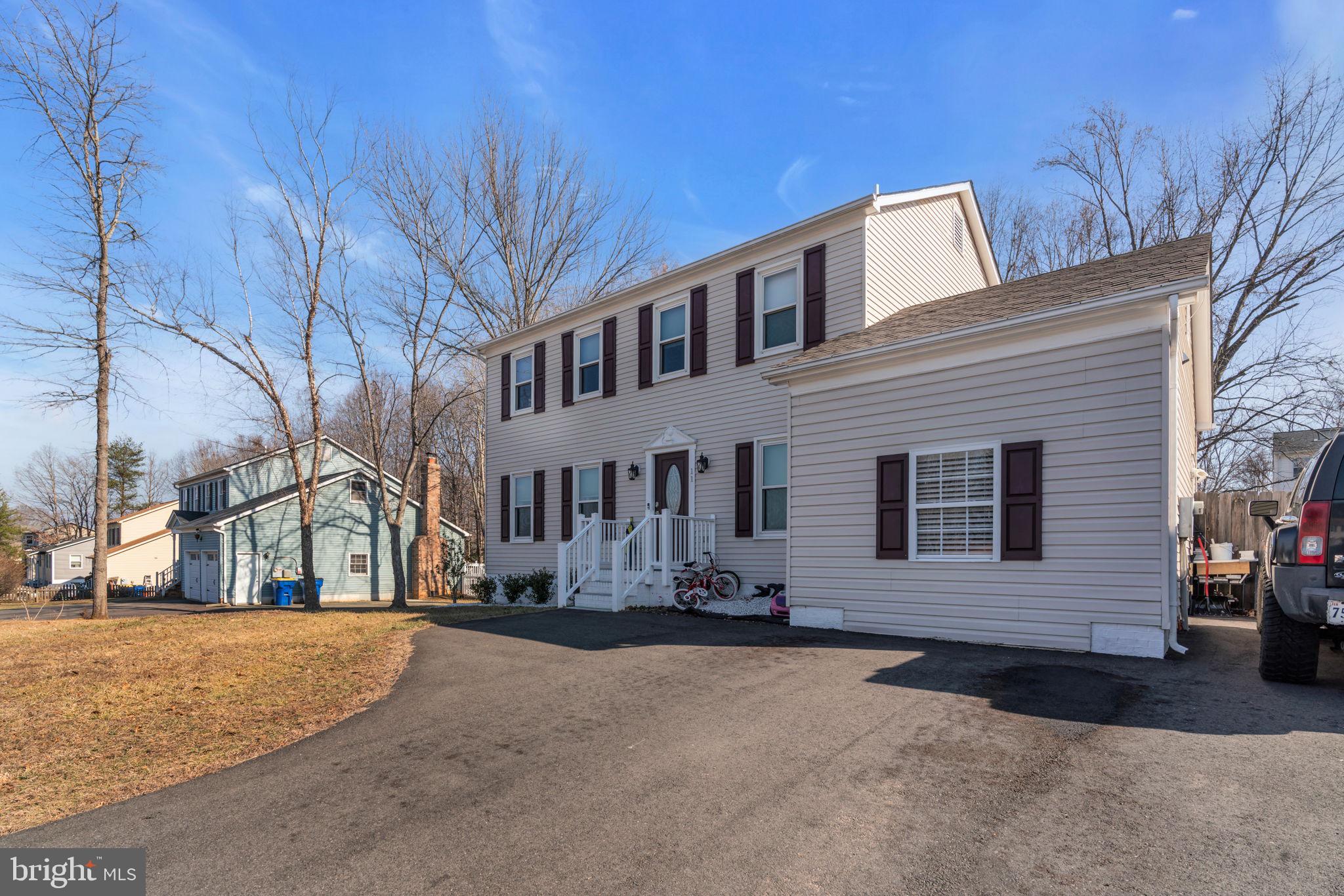 VISTA WOODS - Residential