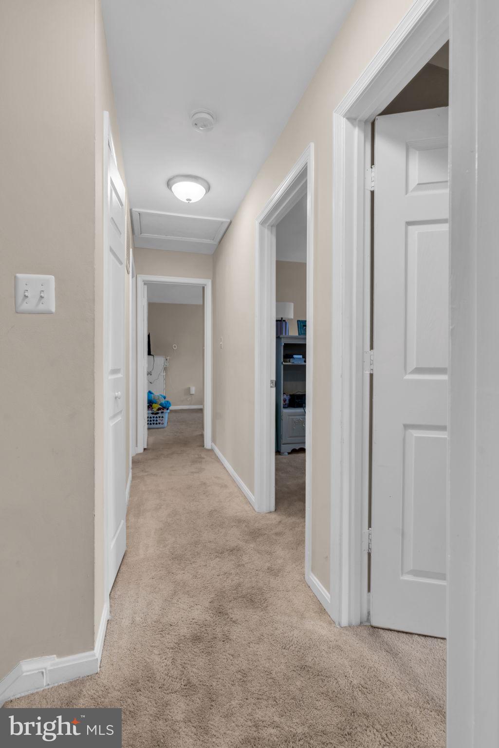 VISTA WOODS - Residential