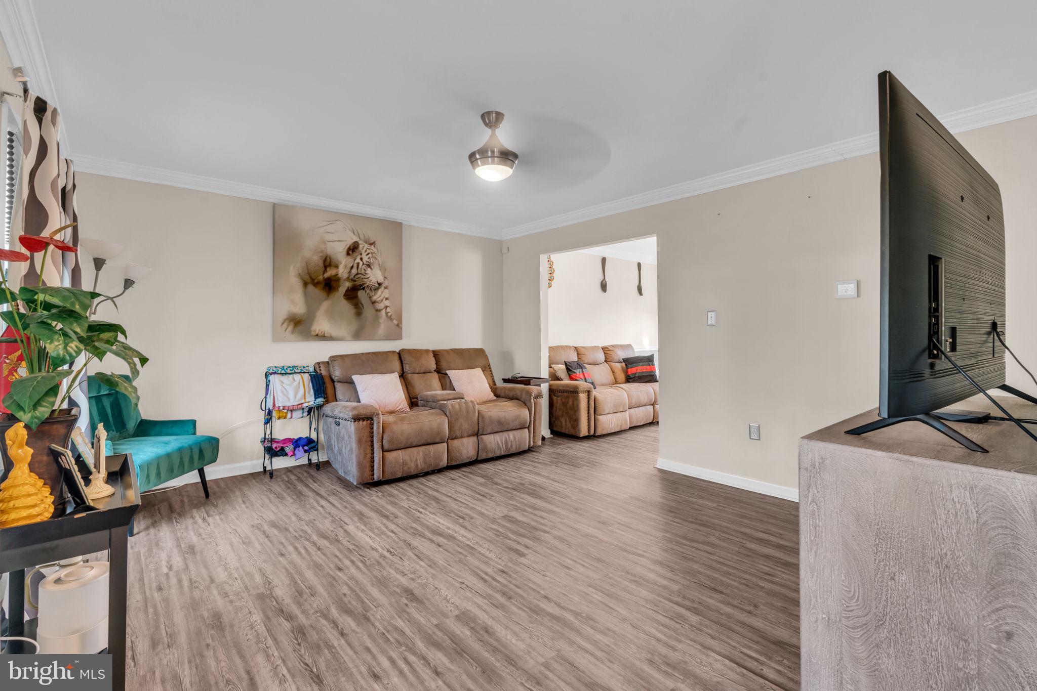 VISTA WOODS - Residential