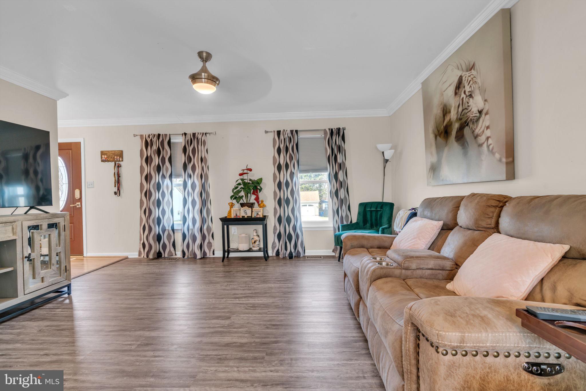 VISTA WOODS - Residential