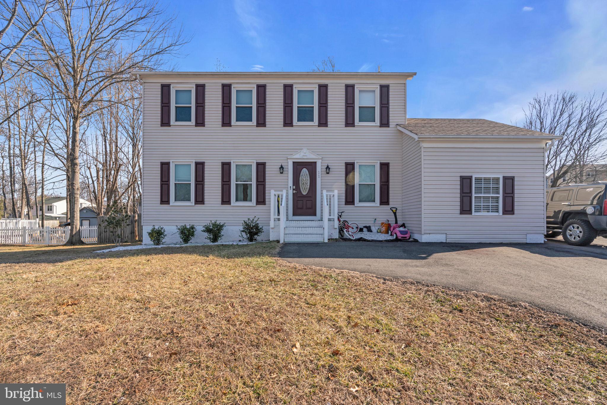 VISTA WOODS - Residential