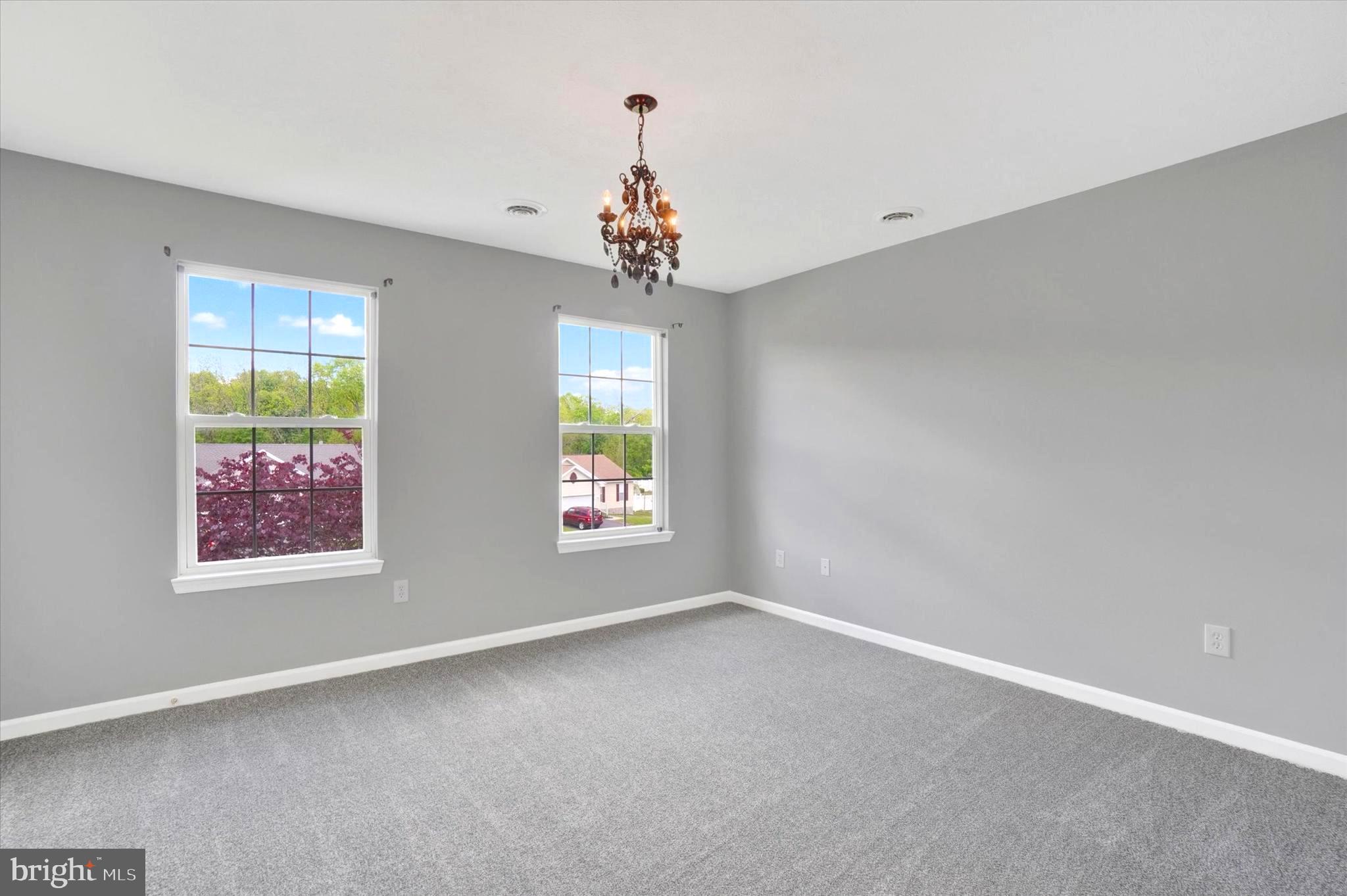 ASHCOMBE FARMS - Residential