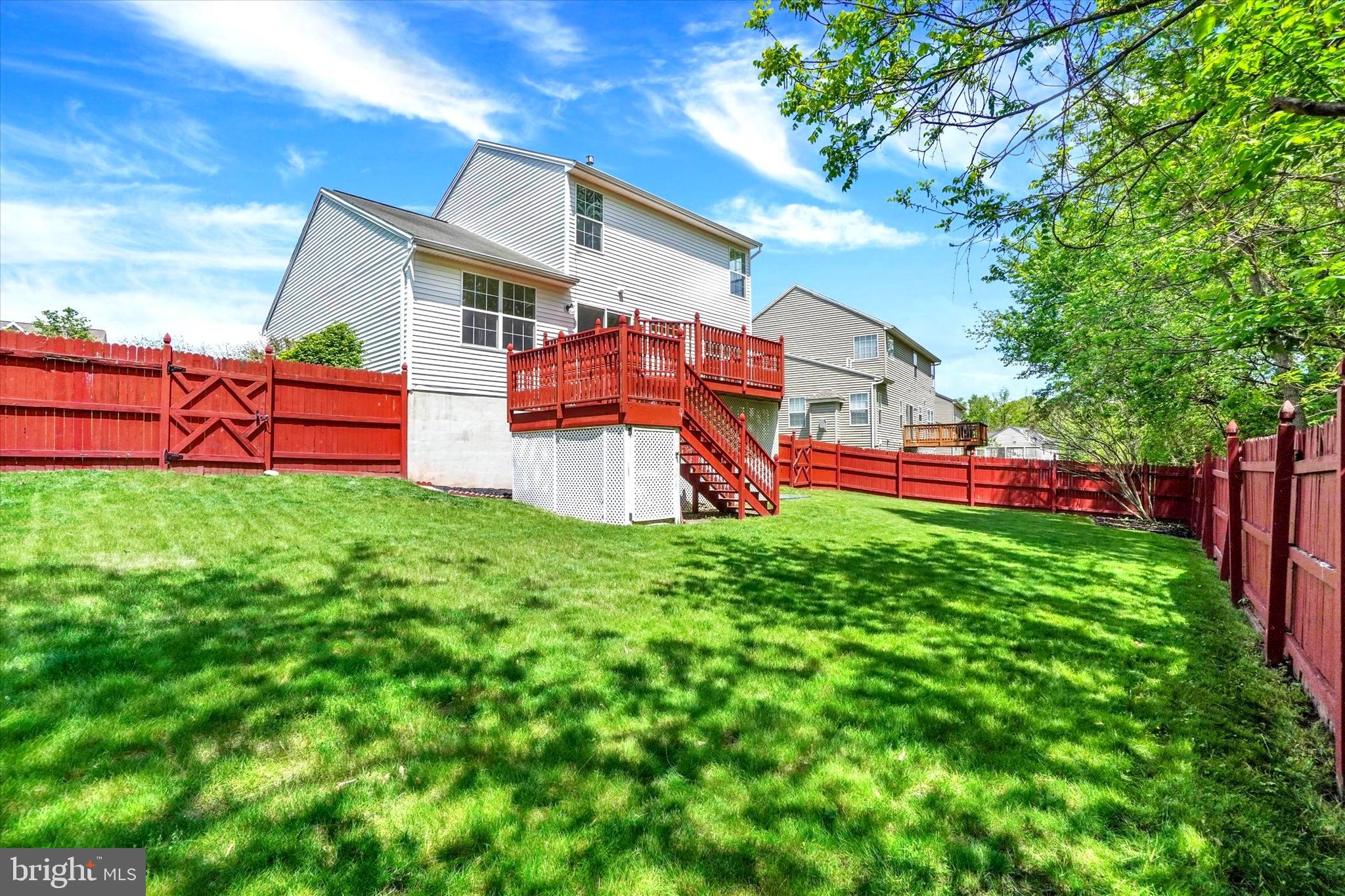 ASHCOMBE FARMS - Residential