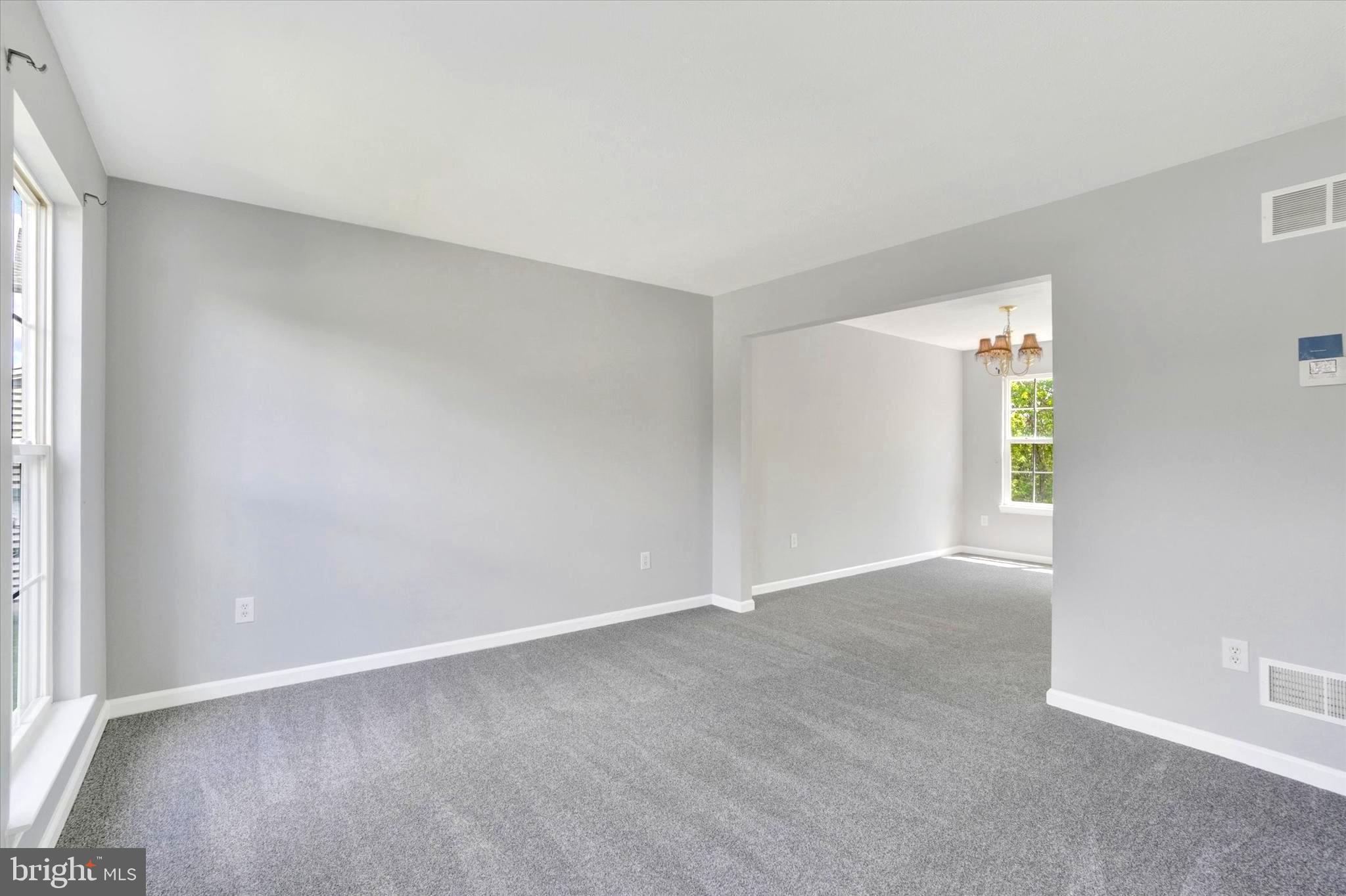 ASHCOMBE FARMS - Residential