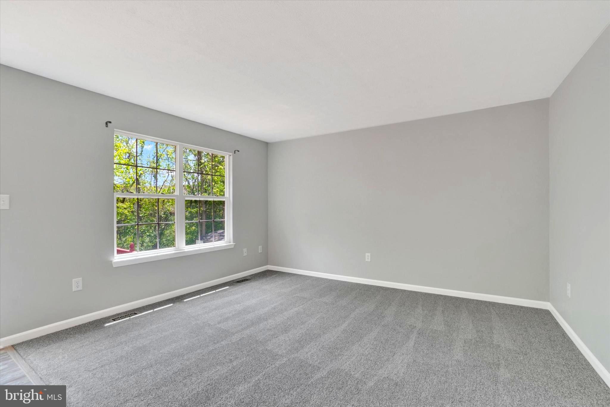 ASHCOMBE FARMS - Residential