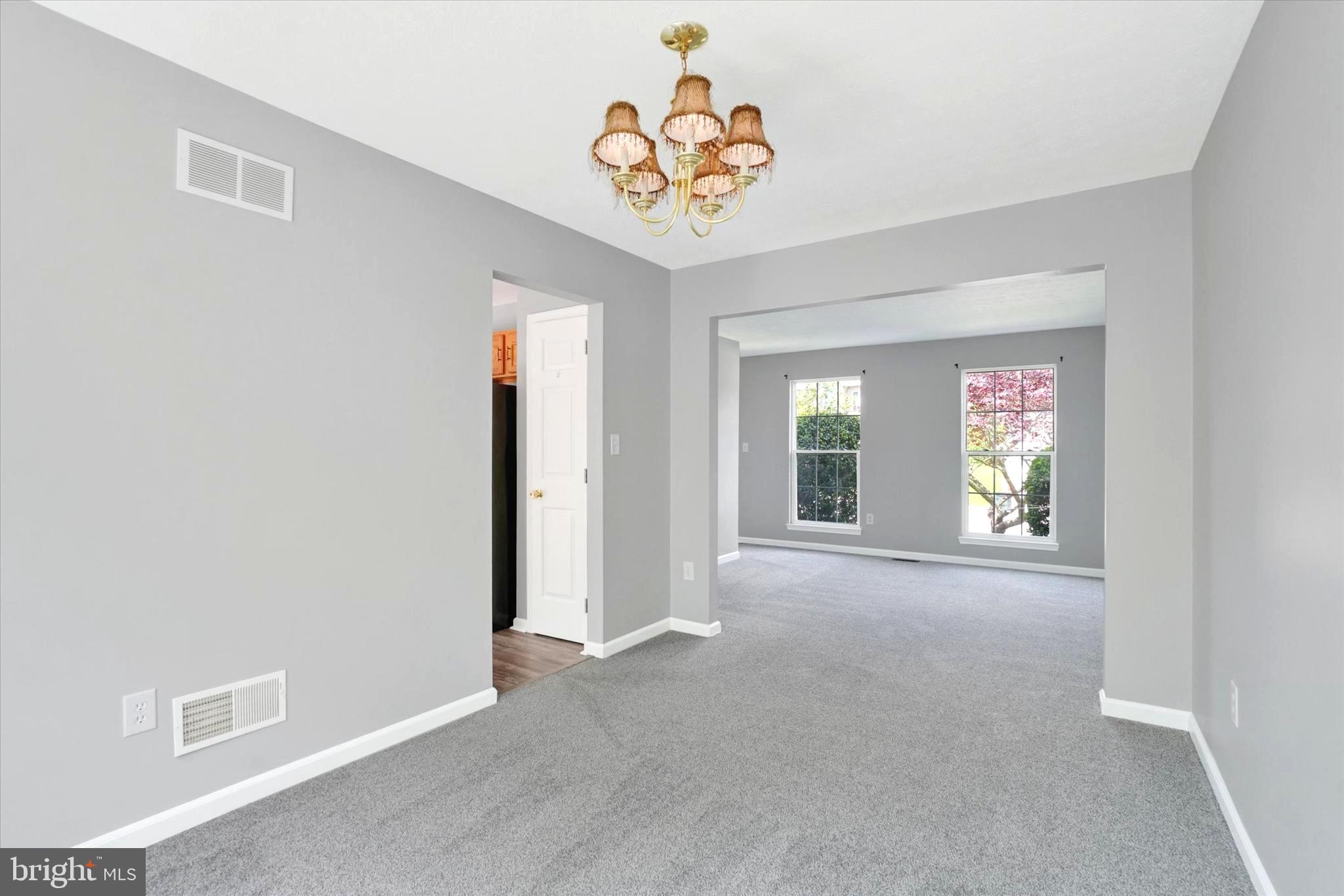 ASHCOMBE FARMS - Residential