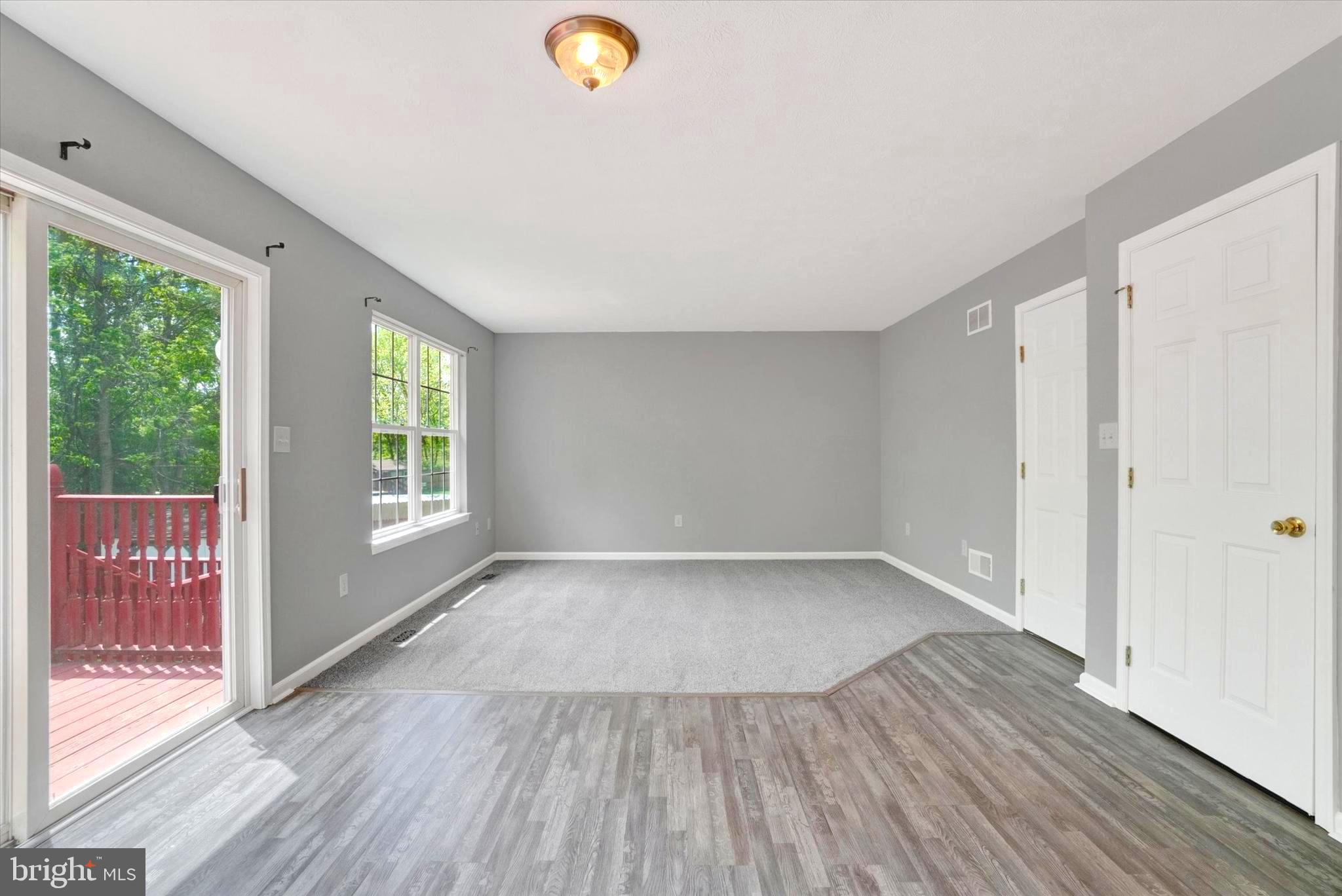 ASHCOMBE FARMS - Residential