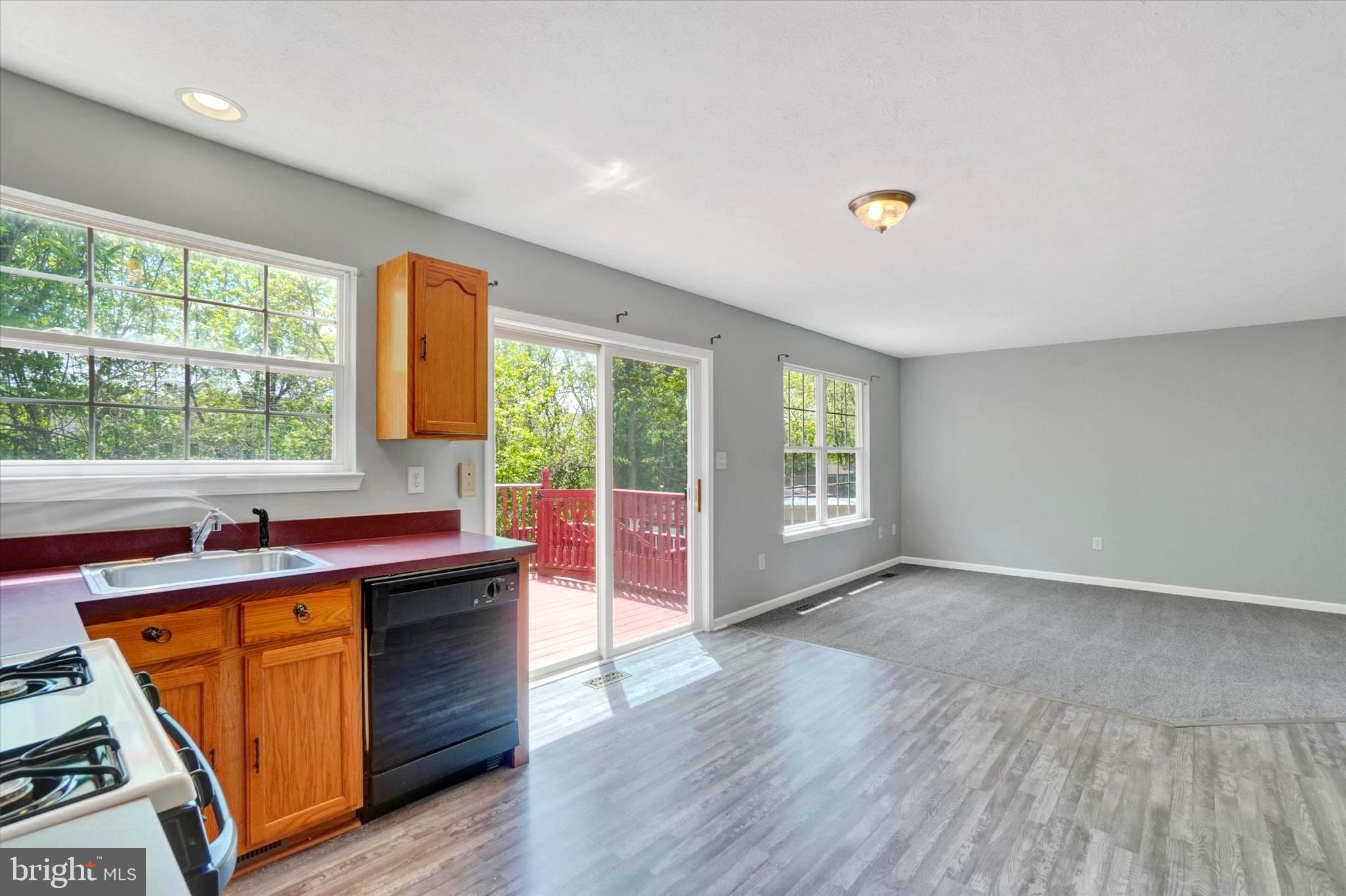 ASHCOMBE FARMS - Residential