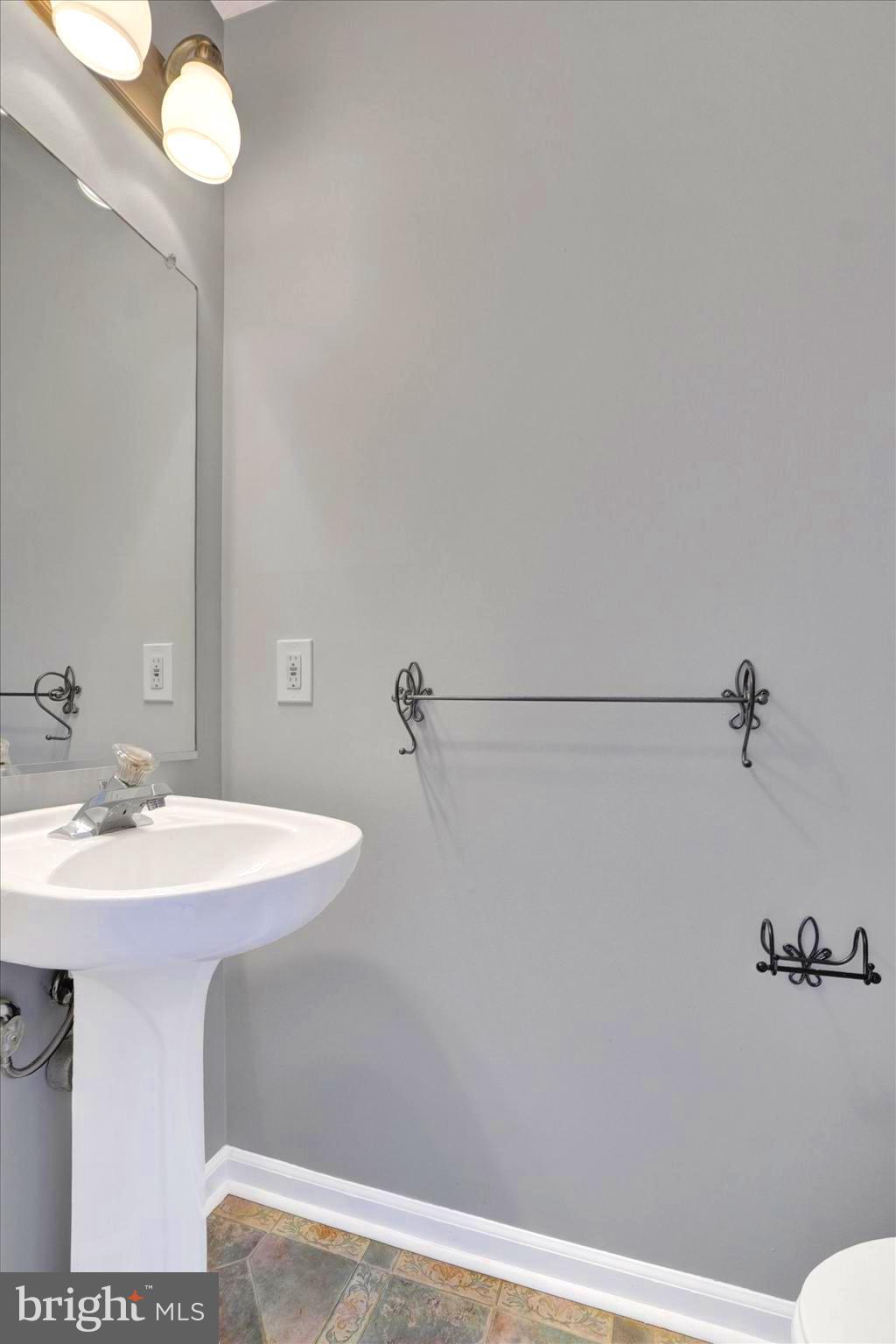 ASHCOMBE FARMS - Residential