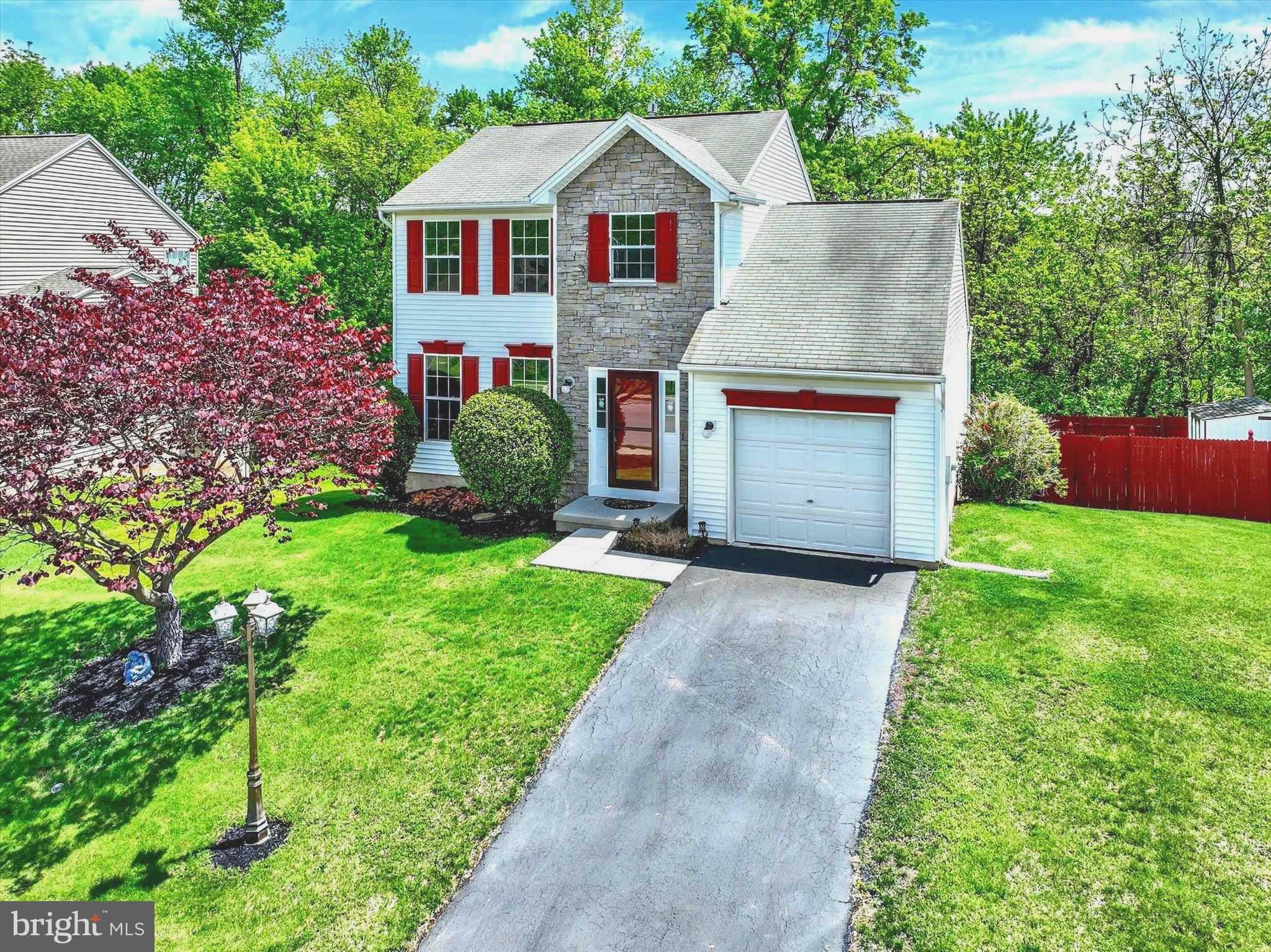 ASHCOMBE FARMS - Residential