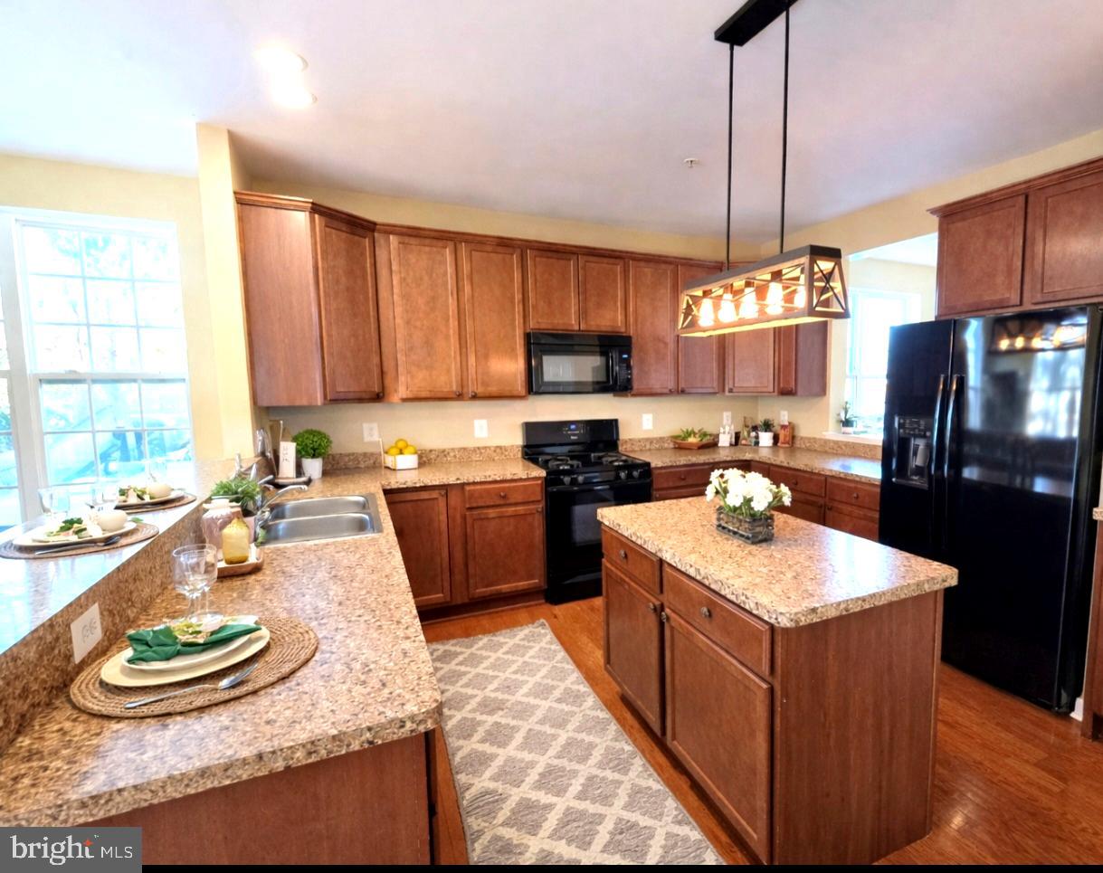 WILLOWGATE AT PAT PK W - Residential