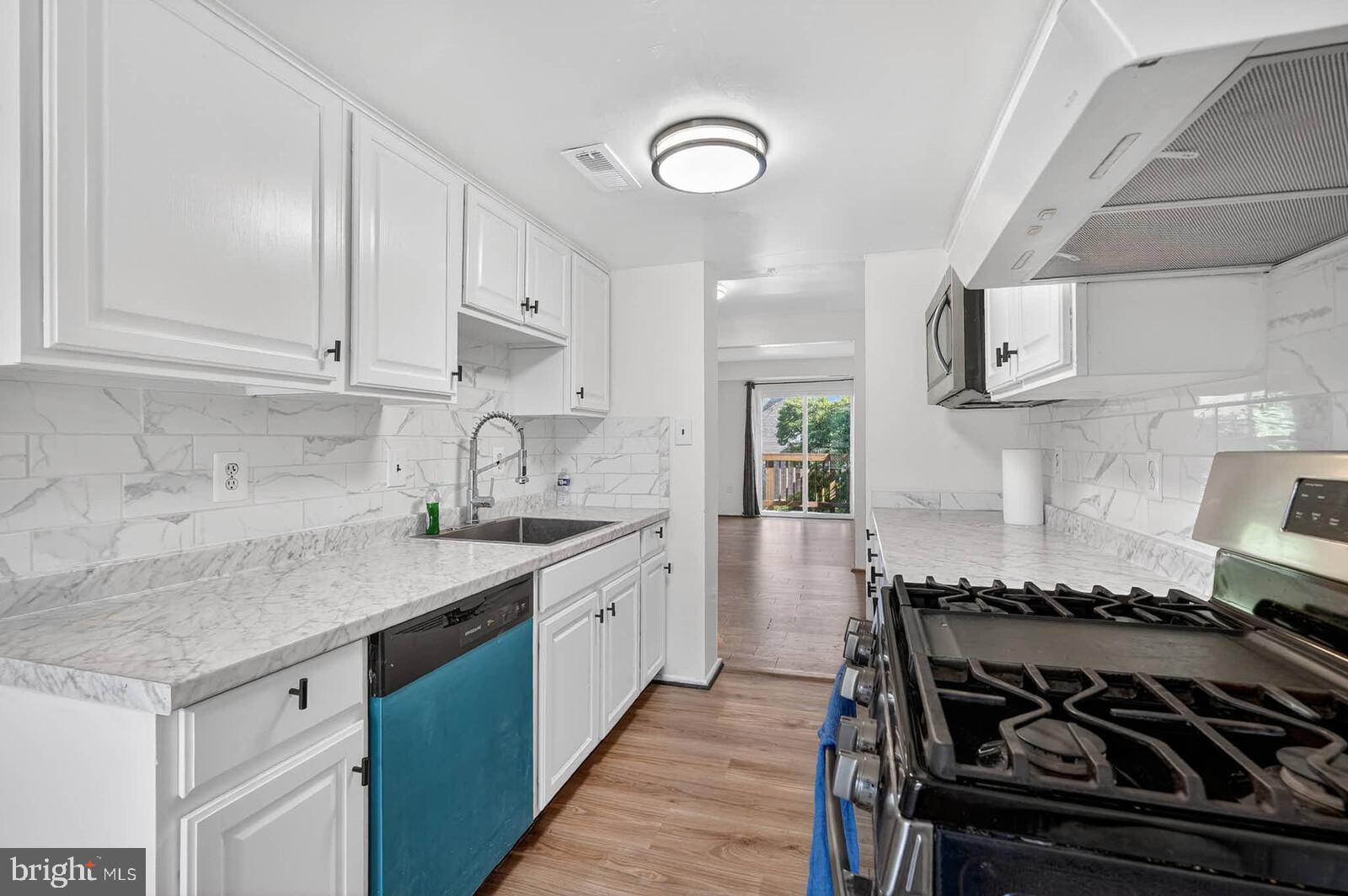 KIMBERLY PLACE - Residential