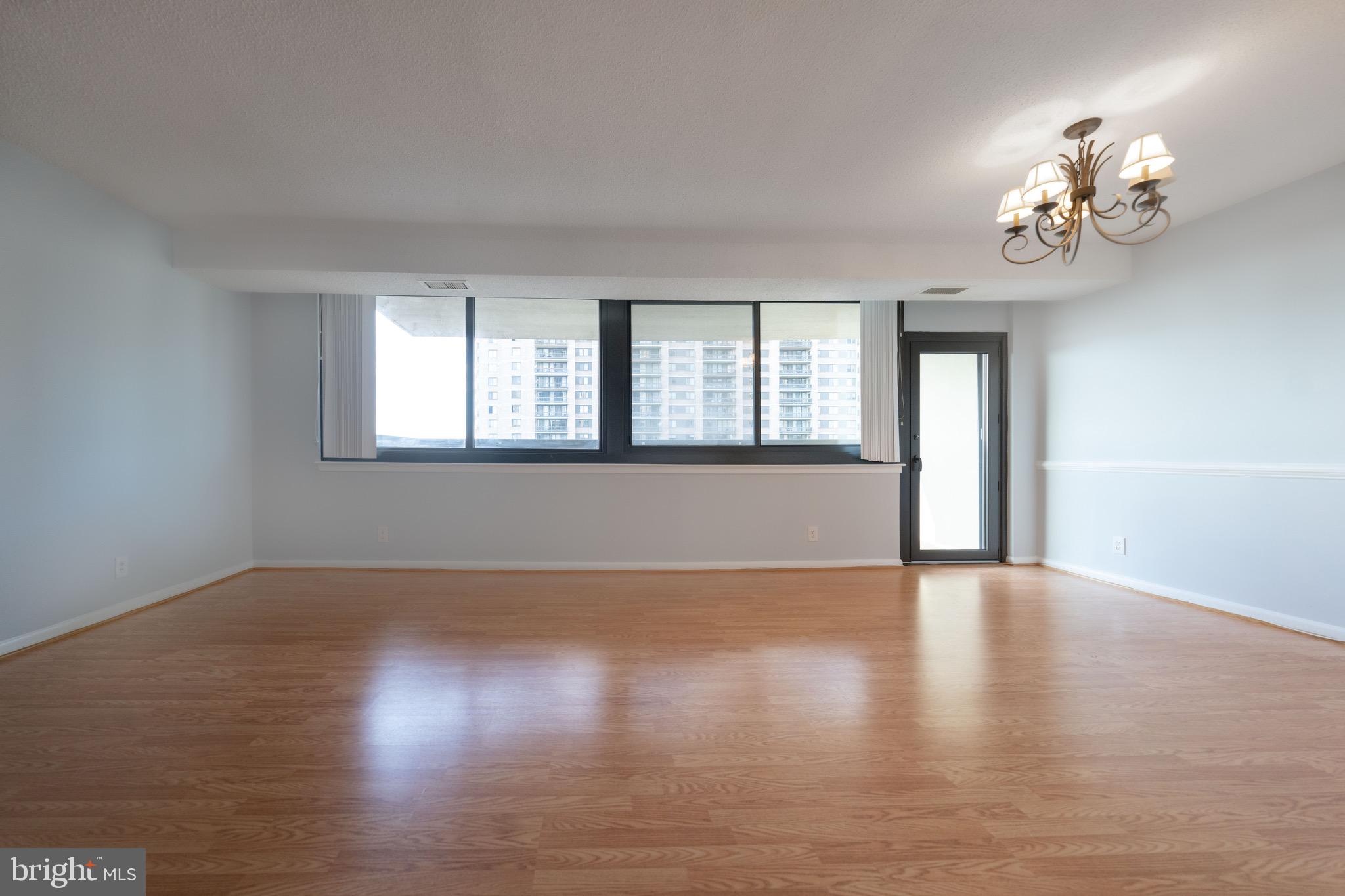 SKYLINE SQUARE CONDO - Residential Lease