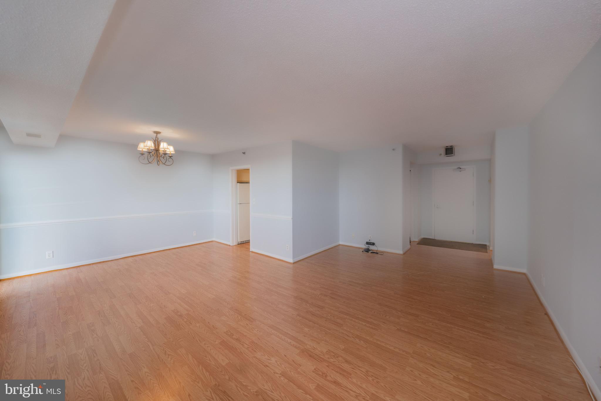 SKYLINE SQUARE CONDO - Residential Lease