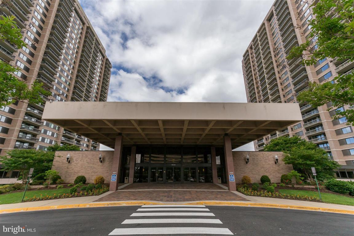 SKYLINE SQUARE CONDO - Residential Lease