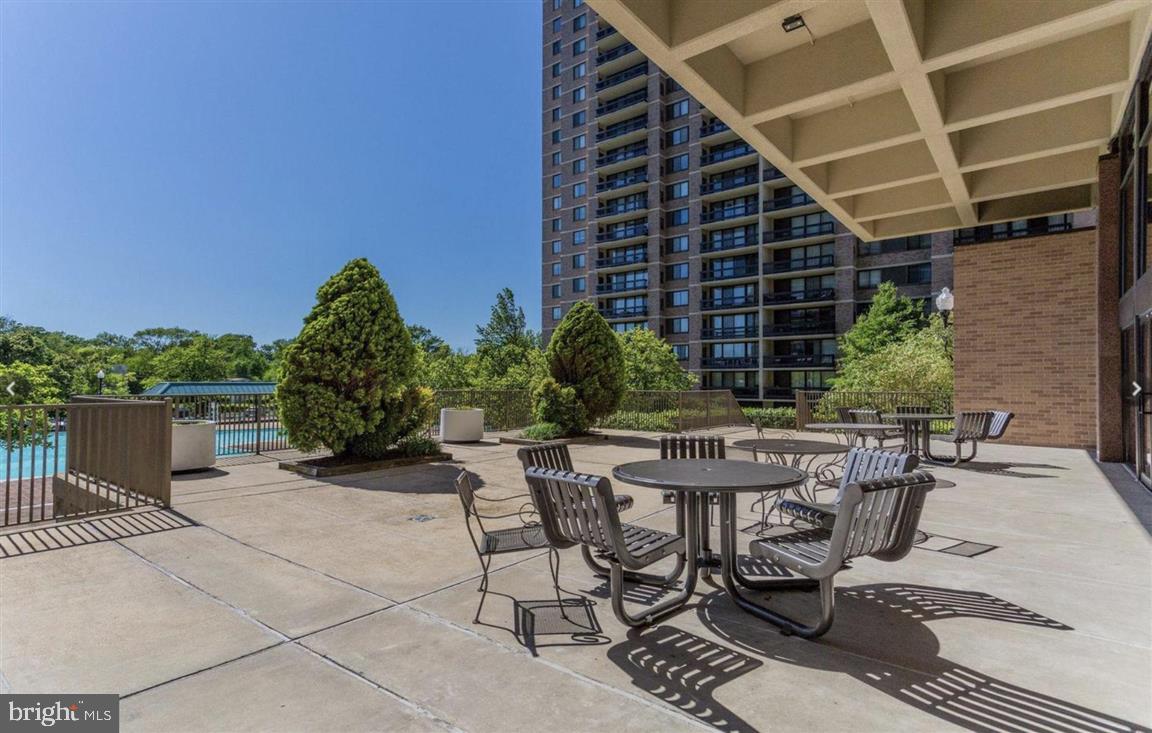 SKYLINE SQUARE CONDO - Residential Lease