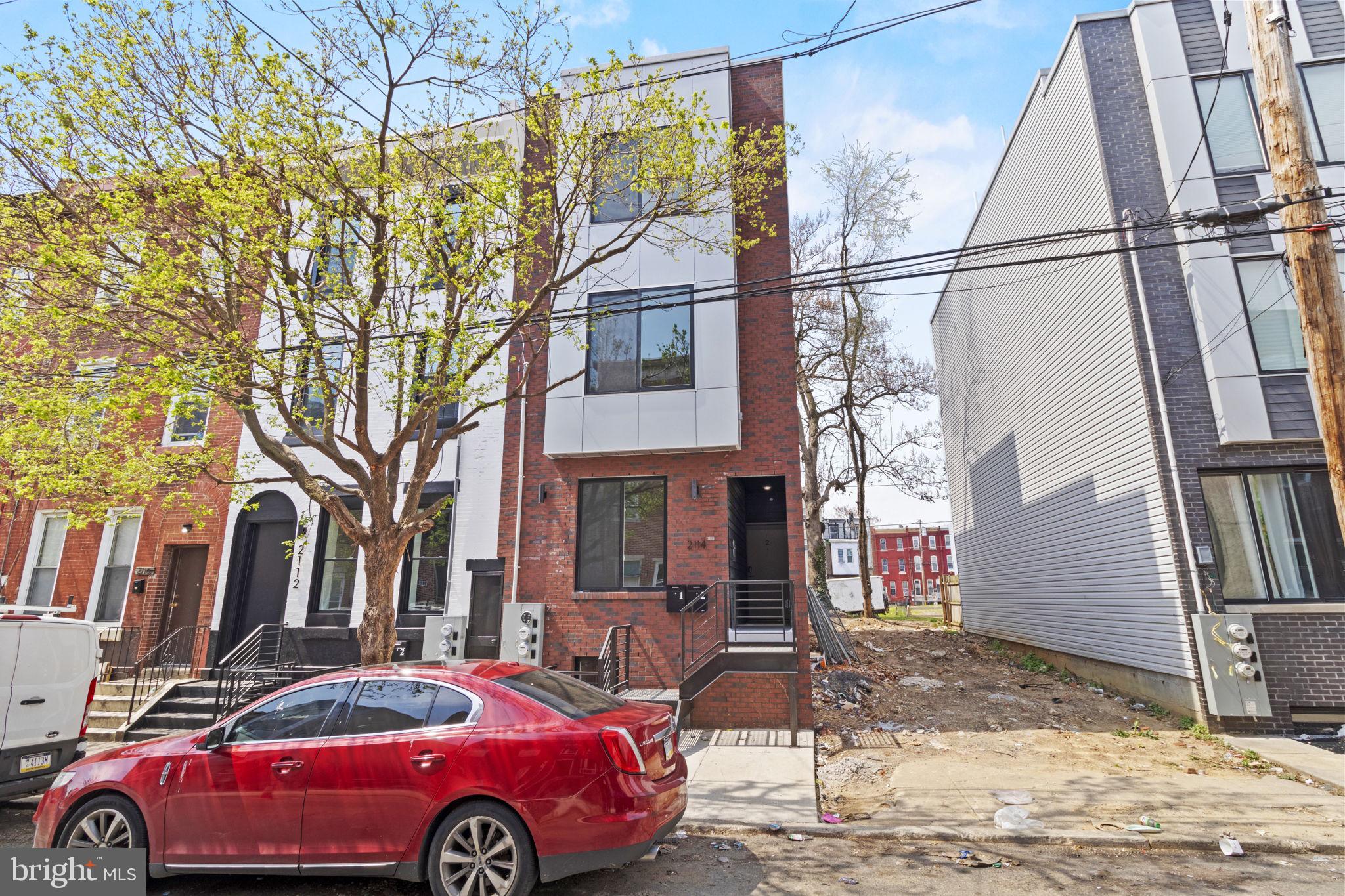 2114 N 8TH STREET